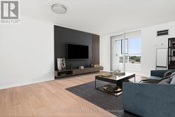 501 - 330 MCCOWAN ROAD  Toronto, ON M1J 3N3