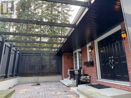 1184 KINGSTON RD ROAD N  Pickering, ON L1V 1B4