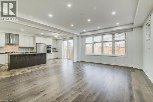 11 Compass Trail, Cambridge, ON - Indoor Photo Showing Kitchen With Upgraded Kitchen