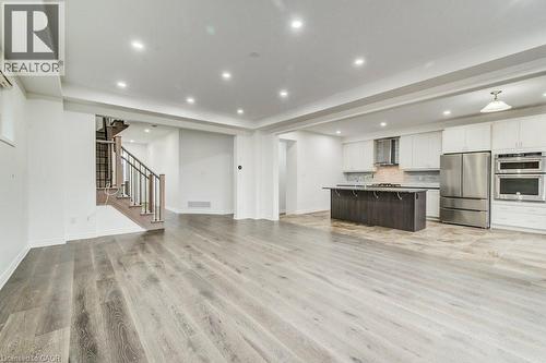 11 Compass Trail, Cambridge, ON - Indoor Photo Showing Kitchen
