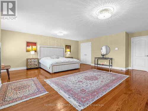 69 B Elm Grove Avenue, Richmond Hill, ON - Indoor Photo Showing Bedroom