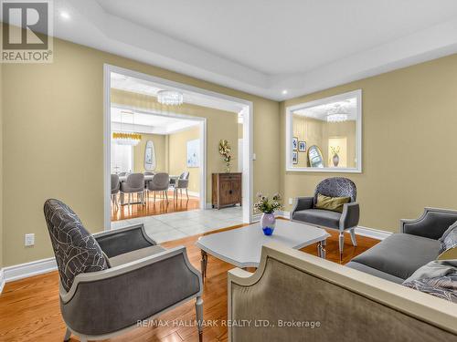 69 B Elm Grove Avenue, Richmond Hill, ON - Indoor