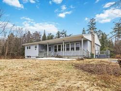 98 Ponderosa Drive Lake Echo, NS B3E 1C9