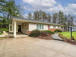 75 Duncan Avenue  Kentville, NS B4N 1N3