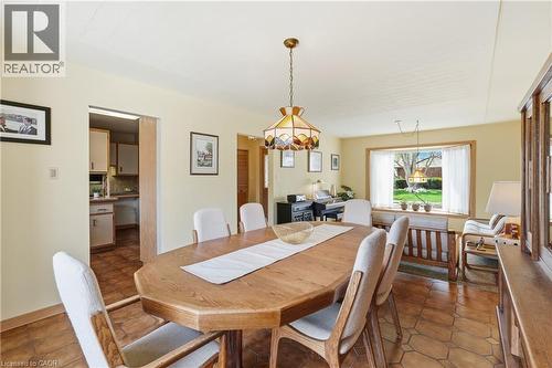 4 Tilbury Court, Hamilton, ON - Indoor Photo Showing Dining Room