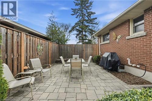 4 Tilbury Court, Hamilton, ON - Outdoor With Exterior