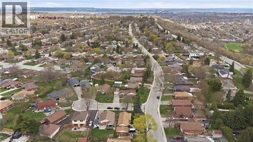 4 Tilbury Court, Hamilton, ON - Outdoor With View