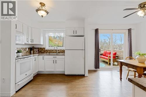 19 Birch Street, Cambridge, ON - Indoor Photo Showing Other Room