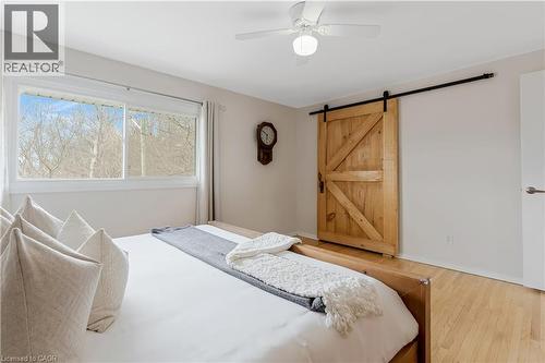 19 Birch Street, Cambridge, ON - Indoor Photo Showing Bedroom