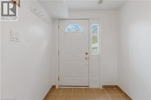 19 Birch Street, Cambridge, ON - Indoor Photo Showing Other Room