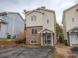 40 Roy Crescent  Bedford, NS B3K 3K3