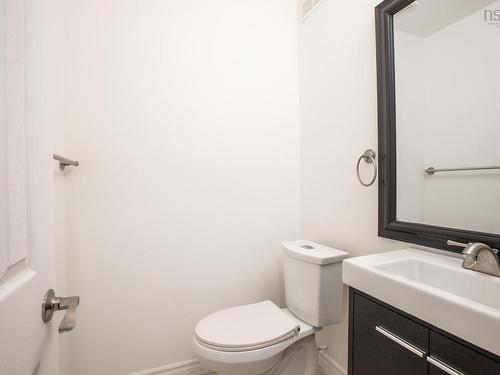 40 Roy Crescent, Bedford, NS 