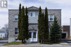 326 AUGUSTUS STREET  Cornwall, ON K6J 3W5