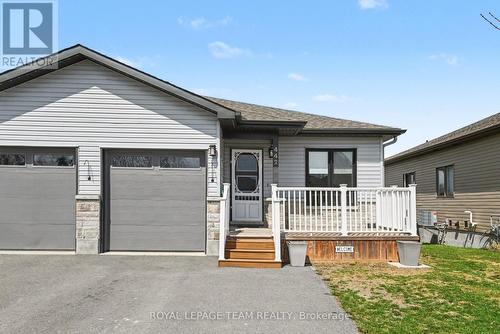 442 ARORA CRESCENT  North Dundas, ON K0C 2K0