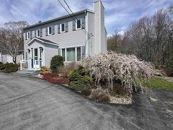46 Old Falls Road Liverpool, NS B0T 1K0