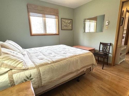 46 Old Falls Road, Liverpool, NS 