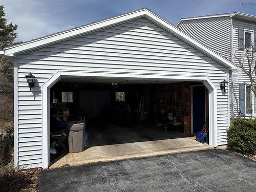 46 Old Falls Road, Liverpool, NS 
