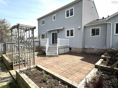 46 Old Falls Road, Liverpool, NS 