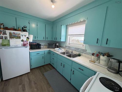 28019 Highway 7, Moosehead, NS 