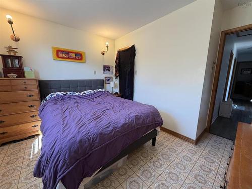 28019 Highway 7, Moosehead, NS 