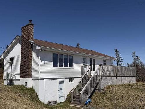 28019 Highway 7, Moosehead, NS 