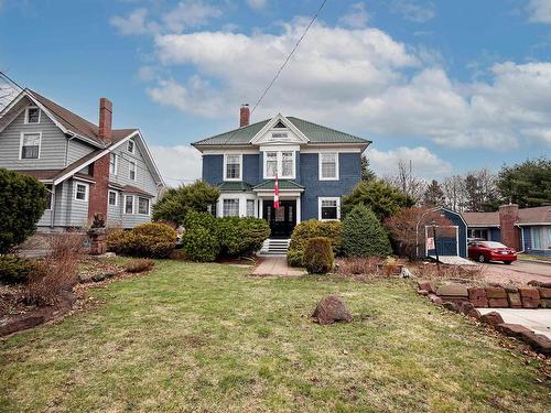 48 Rupert Street  Amherst, NS B4H 3R6