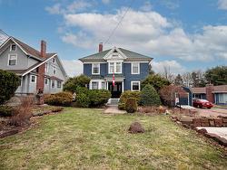 48 Rupert Street  Amherst, NS B4H 3R6