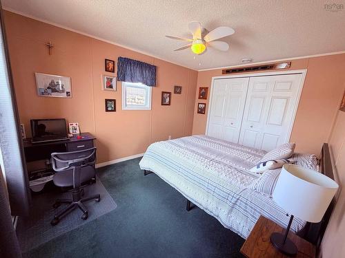 44 Clairmount Avenue, Bridgewater, NS 