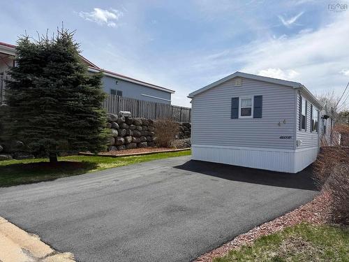 44 Clairmount Avenue, Bridgewater, NS 