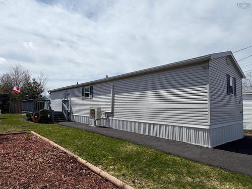 44 Clairmount Avenue, Bridgewater, NS 