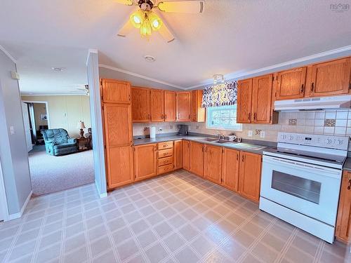 44 Clairmount Avenue, Bridgewater, NS 