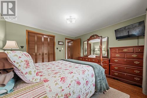 61 Bellevue Street, Guelph (Dovercliffe Park/Old University), ON - Indoor Photo Showing Bedroom