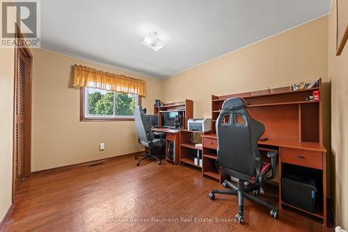 61 Bellevue Street, Guelph (Dovercliffe Park/Old University), ON - Indoor Photo Showing Office