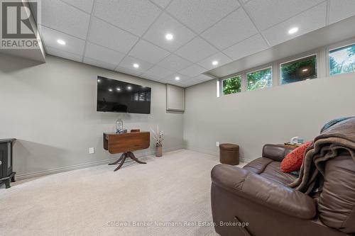 61 Bellevue Street, Guelph (Dovercliffe Park/Old University), ON - Indoor