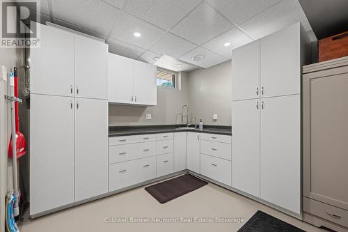 61 Bellevue Street, Guelph (Dovercliffe Park/Old University), ON - Indoor Photo Showing Other Room