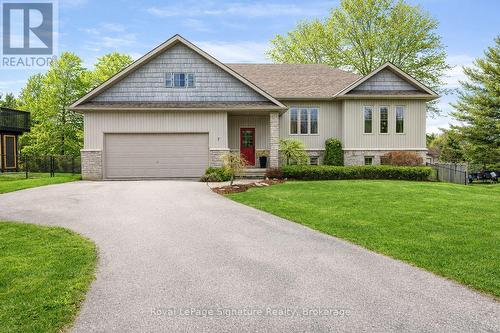 7 GRACE AVENUE  Meaford, ON N4L 1E7