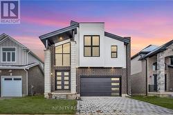 157 CRESTVIEW DRIVE  Middlesex Centre (Kilworth), ON N0L 1R0