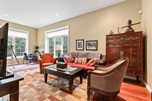 Living Room - 2 Rue Du Mirage, Lac-Brome, QC - Indoor Photo Showing Living Room