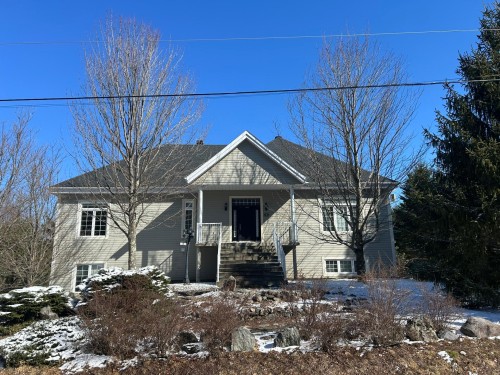 Front of Structure - 2 Rue Du Mirage, Lac-Brome, QC - Outdoor