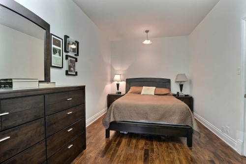 Master Bedroom - 6067 Rue Waverly, Montréal (Le Plateau-Mont-Royal), QC - Indoor Photo Showing Bedroom