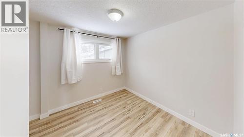 1511 8Th Avenue N, Regina, SK - Indoor Photo Showing Other Room