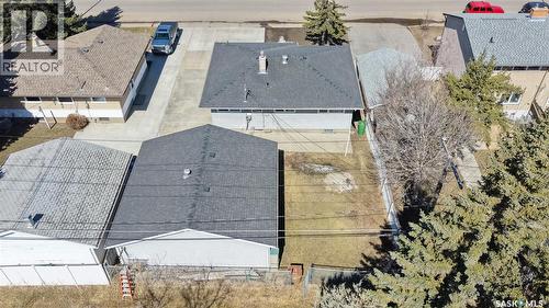 1511 8Th Avenue N, Regina, SK - Outdoor