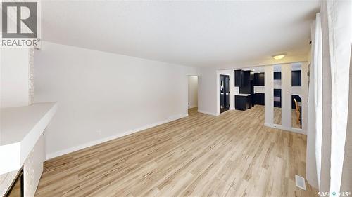 1511 8Th Avenue N, Regina, SK - Indoor Photo Showing Other Room