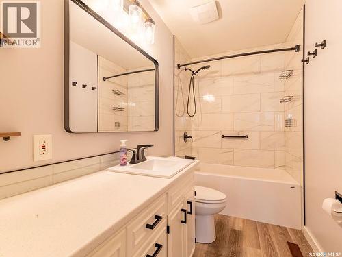 2518 Tomlinson Crescent, Saskatoon, SK - Indoor Photo Showing Bathroom