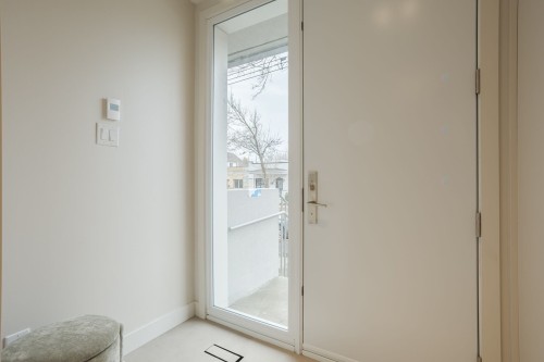 Mud Room - 7249Z Av. Louis-Hébert, Montréal (Villeray/Saint-Michel/Parc-Extension), QC - Indoor Photo Showing Other Room