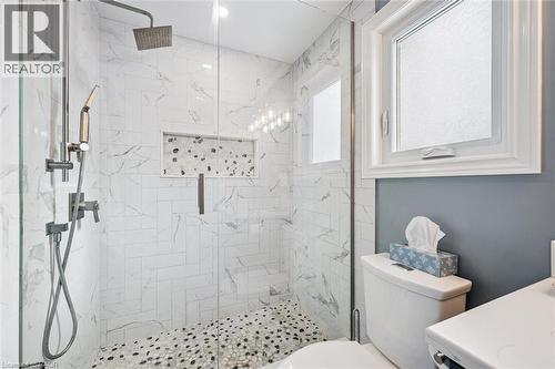 39 Celia Crescent, Guelph, ON - Indoor Photo Showing Bathroom