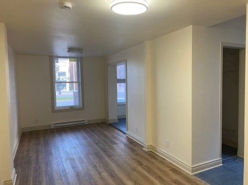 Bedroom - 2570 Boul. Henri-Bourassa E., Montréal (Ahuntsic-Cartierville), QC - Indoor Photo Showing Other Room