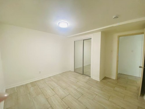 Bedroom - 2570 Boul. Henri-Bourassa E., Montréal (Ahuntsic-Cartierville), QC - Indoor Photo Showing Other Room