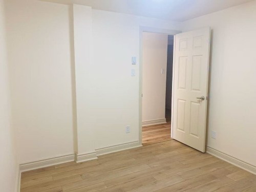Bedroom - 2570 Boul. Henri-Bourassa E., Montréal (Ahuntsic-Cartierville), QC - Indoor Photo Showing Other Room