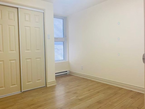 Bedroom - 2570 Boul. Henri-Bourassa E., Montréal (Ahuntsic-Cartierville), QC - Indoor Photo Showing Other Room